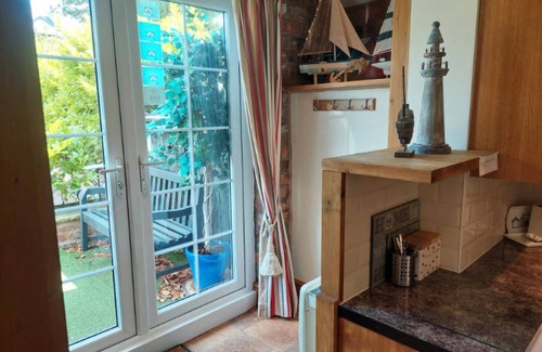 Southport Cabaña | The Coach House Holiday Cottage in Southport