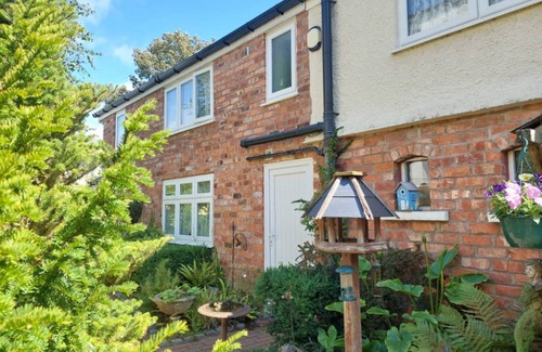 Southport Cabaña | The Coach House Holiday Cottage in Southport