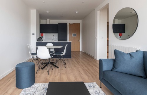 Stillorgan Apartamento | The Cornerstone One by Dublin At Home