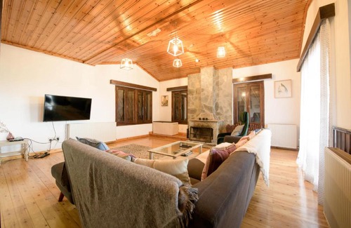 Kyperounta Villa | The Cosy Pine