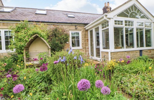 Hallington Casa | The Cottage, 5 Richley Terrace