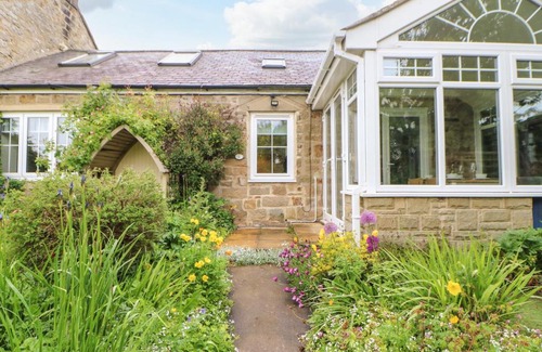 Hallington Casa | The Cottage, 5 Richley Terrace
