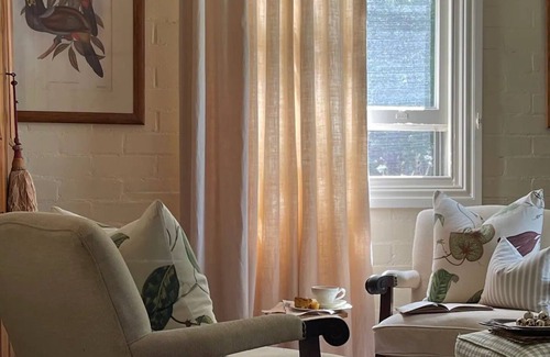 East Kangaloon Cabaña | The Cottage at Wombat Hollow Accommodationnn