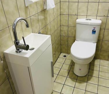 South Albury Hotel | The Cottage Motor Inn Albury CBD