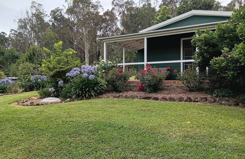 Mogo Cabaña | "The Cottage" Ride Mogo MTB Trails and stay