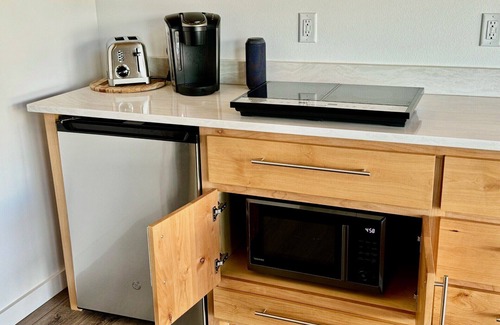 Port Orford Apartamento | The Cove at Port Orford: King Salmon Suite