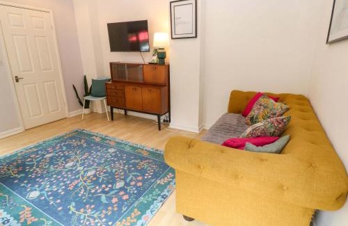 Truro Casa | The Cow Shed