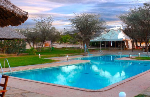 Lodwar Alquiler De RV | The Cradle Tented Camp