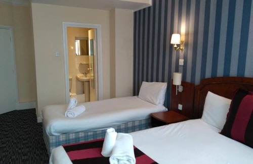 Stoke-on-Trent Hotel | The Crown Hotel