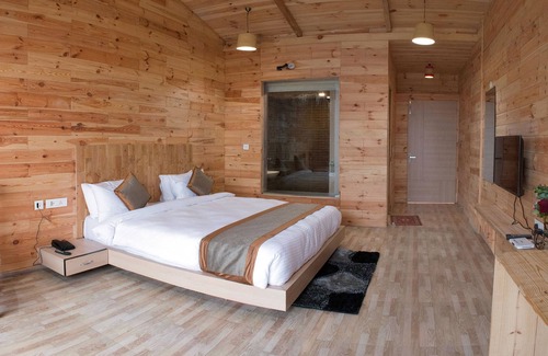 Bail Parao Hotel | The Darien Resort