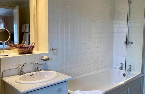 Lydford Hotel | The Dartmoor Inn