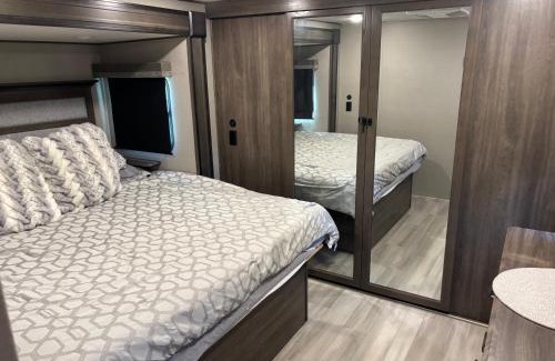 McDonough Otro | The DeVitos Keys Ferry RV