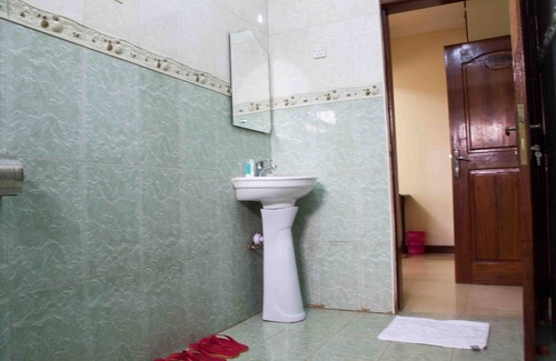 Gulu Hotel | The Dove's Nest Hotel