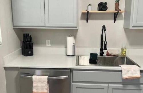 Stillwater Casa | The Dugout! Close to Oklahoma State Univ. Modern 4 bedrm, 2 bath home!