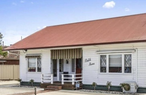 Shepparton Casa | The Dutch House