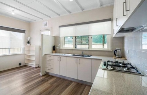 Shepparton Casa | The Dutch House