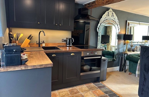 King's Lynn Apartamento | Apartamento-De Lujo-Bañera de hidromasaje-Vista al Jardín-The East Wing