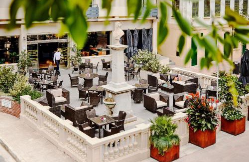 Gibraltar Hotel | The Eliott Hotel