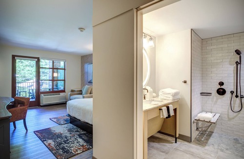 Blowing Rock Hotel | The Embers Hotel