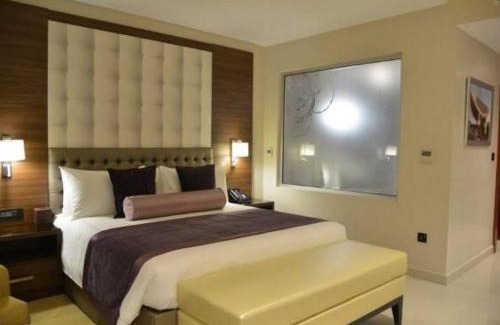 Abuja Cabina | The Envoy Hotel and Suites