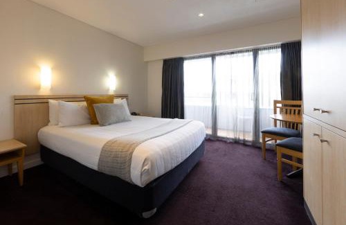 New Lambton Hotel | The Executive Inn, Newcastle