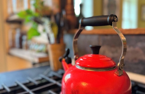 South Eliot Otro | The Farmhouse At Shilo Farm, 4 miles from Portsmouth, 10 minutes from the Beach