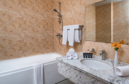 Harbel Hotel | The Farmington Hotel