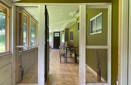 Narrowsburg Casa | The Fireside Nook Narrowsburg Cabin