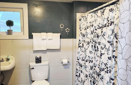 Mount Vernon Cama Y Desayuno | The Fry Guest House Bed & Breakfast