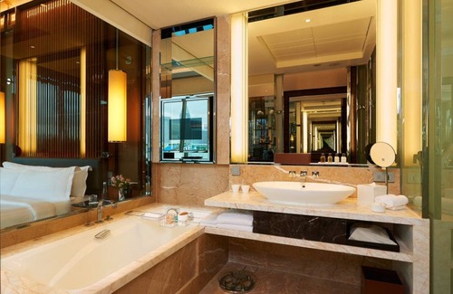 Financial District Singapore Hotel | The Fullerton Bay Hotel