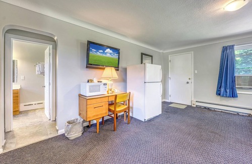 Sarnia Hotel | The Gables inn