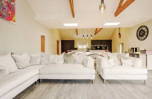 Swafield Cabaña | The Gallery Barn - UK39368