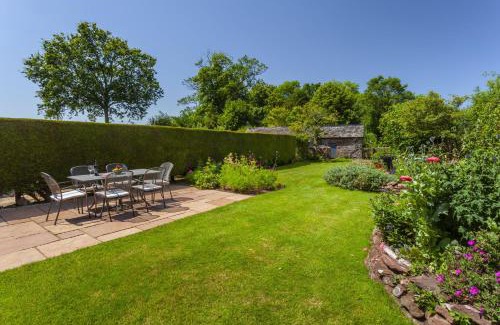 Fiddington Apartamento | The Garden Flat at Jacobs Pond Nr Monksilver