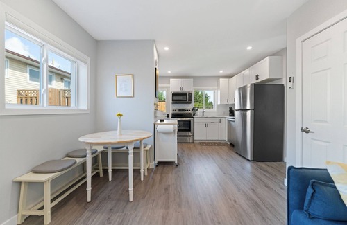 Welland Casa | The Garden Retreat:1BR,Free Parking+Workspace