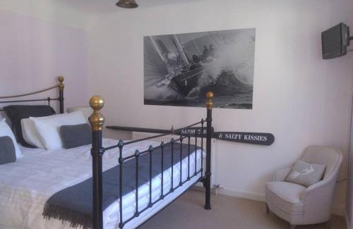 Itchenor Casa | The Gate Cottage