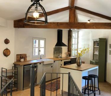 Castres Casa | The Gatehouse