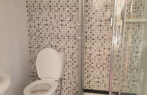 Horley Casa | The Gatwick White House Hotel