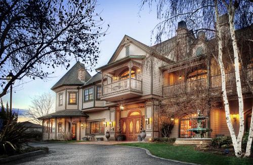 Santa Ynez Hotel | The Genevieve