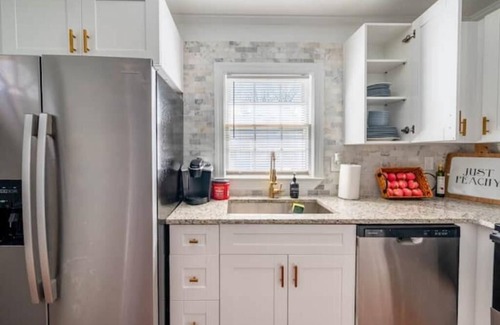 Forest Park Casa | The Georgia Peach