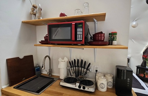 Lincolnton Cama Y Desayuno | The Glamp Inn