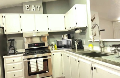 Alturas Casa | The Gooseloop Getaway 3 Bedroom house