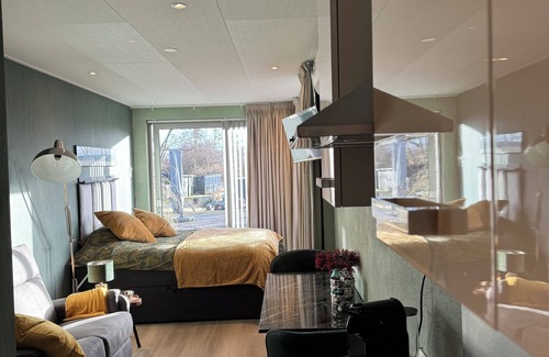 Landsmeer Cama Y Desayuno | The Gouwe Stek, located in beautiful Landsmeer. 2 km from Amsterdam