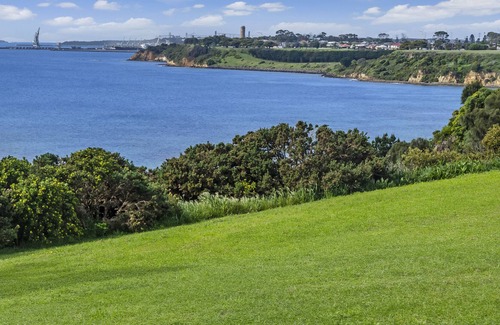 Portland North Casa | 'The Grange' - Panoramic Sea Views!