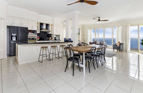 Portland North Casa | 'The Grange' - Panoramic Sea Views!