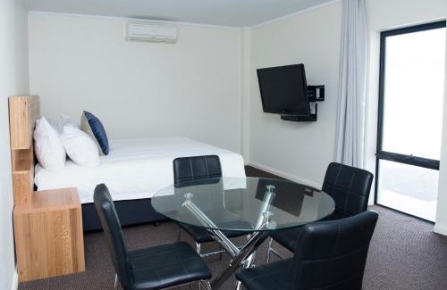 Griffith Hotel | The Griff Motel