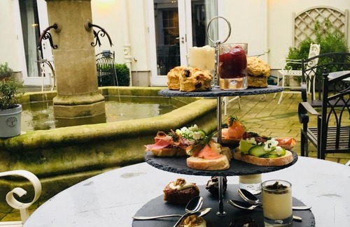 Shaftesbury Hotel | The Grosvenor Arms