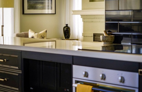 Burnie Casa | "THE GROVE" Executive Boutique alojamiento