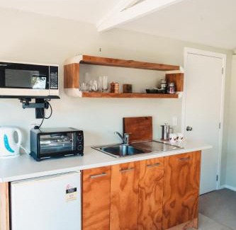 Kaipara Flats Casa | The Hen House