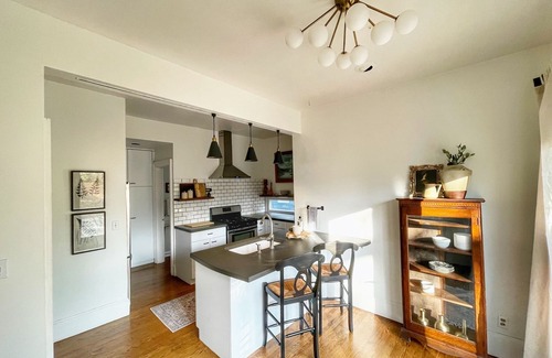 Grand Rapids Casa | The Heritage Hill Rustic Farmhouse in Downtown Grand Rapids.