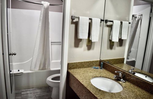 Huntingdon Hotel | The Heritage Inn